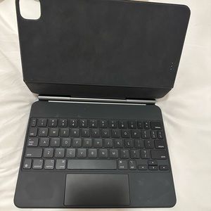 Apple Magic Keyboard 11inch